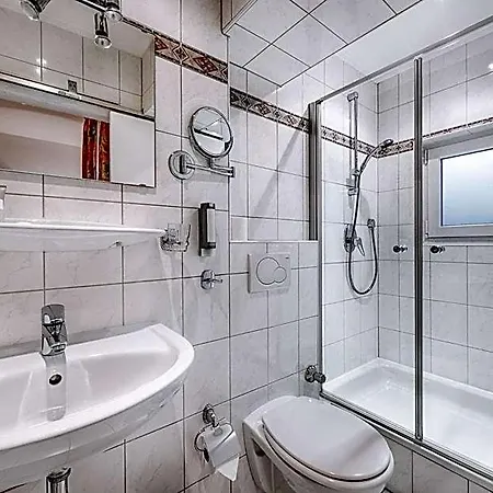 Otel Weidegg - Garni 3*