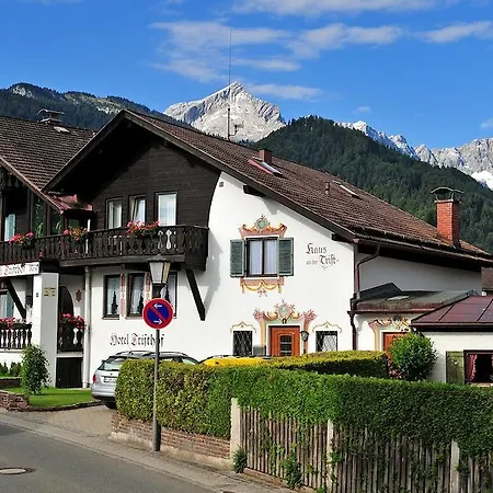 Weidegg - Garni Hotel 2*