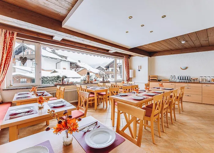 Weidegg - Garni Hotel 3*